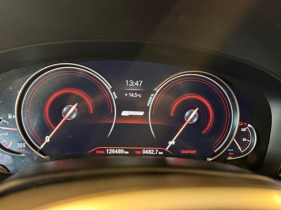 BMW 530e 16 of 29