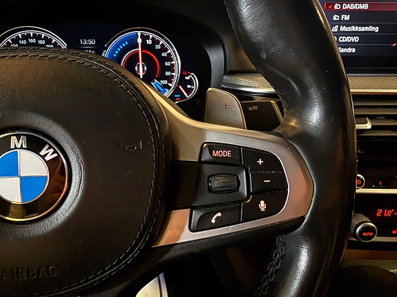BMW 530e 15 of 29