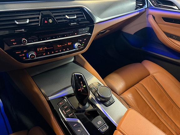 BMW 530e 12 of 29