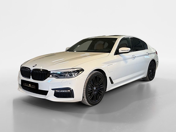 BMW 530e 3 of 29
