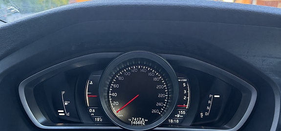 Volvo V40 Cross Country 25 of 30