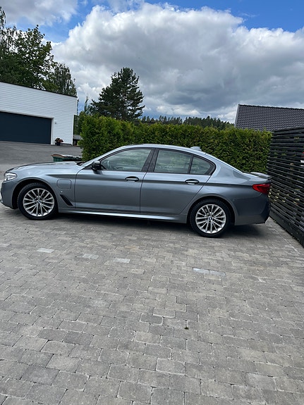 BMW 530e 8 of 21