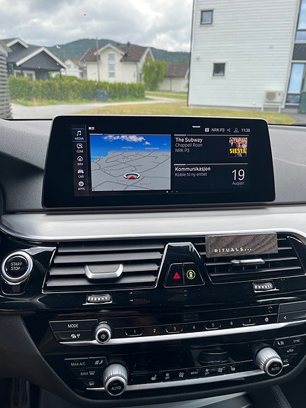 BMW 530e 14 of 21