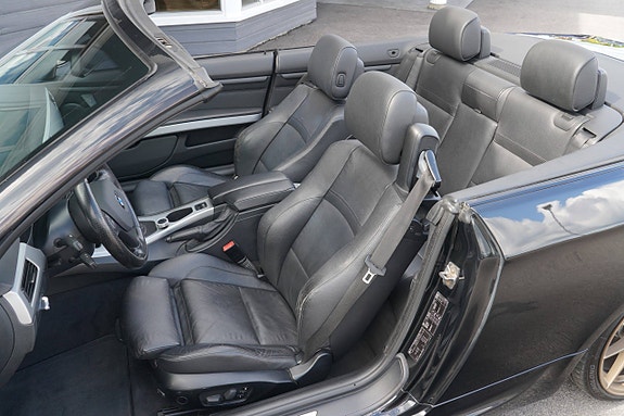BMW 320d 17 of 19