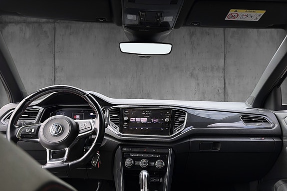 Volkswagen T-Roc 14 of 20