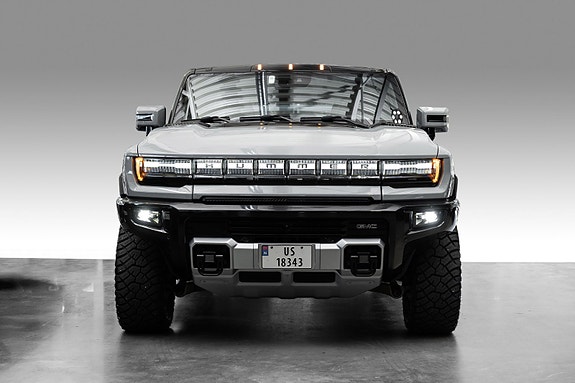 GMC Hummer EV 3 of 30
