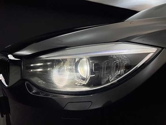 BMW 320 7 of 30