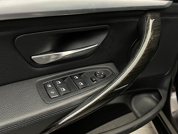 BMW 320 11 of 30