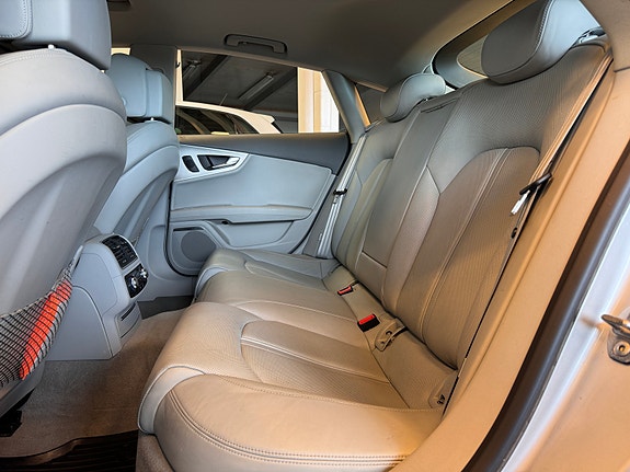 Audi A7 18 of 30