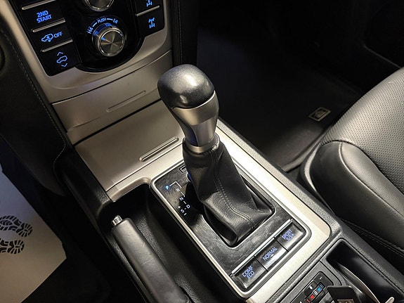 Toyota Land Cruiser 23 of 30