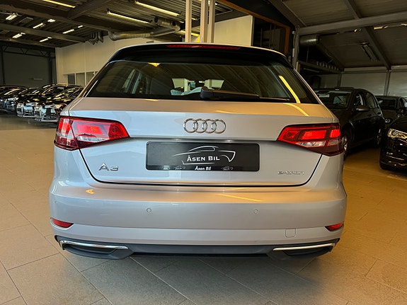 Audi A3 9 of 28