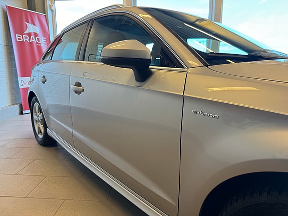 Audi A3 5 of 28