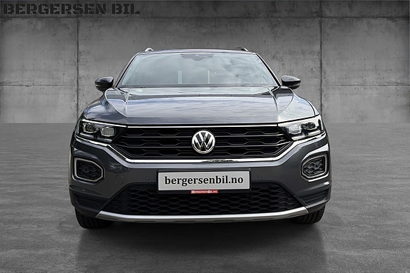 Volkswagen T-Roc 8 of 20