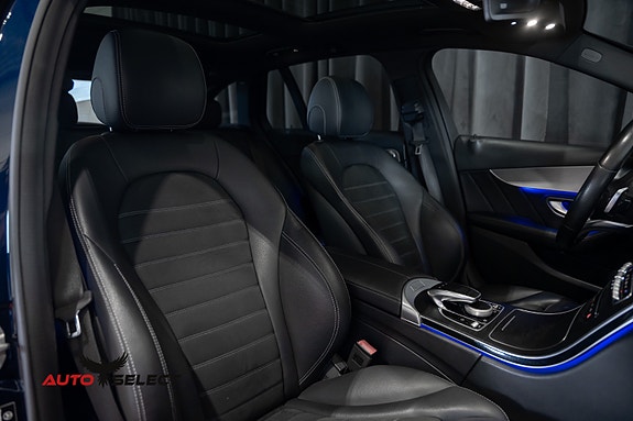 Mercedes-Benz C300 de 24 of 30