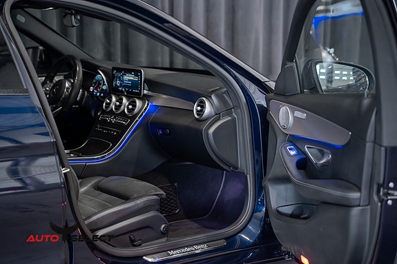 Mercedes-Benz C300 de 21 of 30