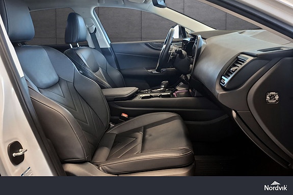 Lexus NX450h 17 of 22