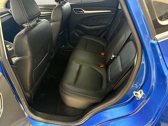 MG ZS EV 7 of 21