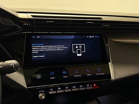 Peugeot 408 30 of 30