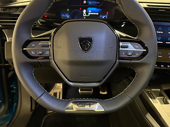 Peugeot 408 23 of 30