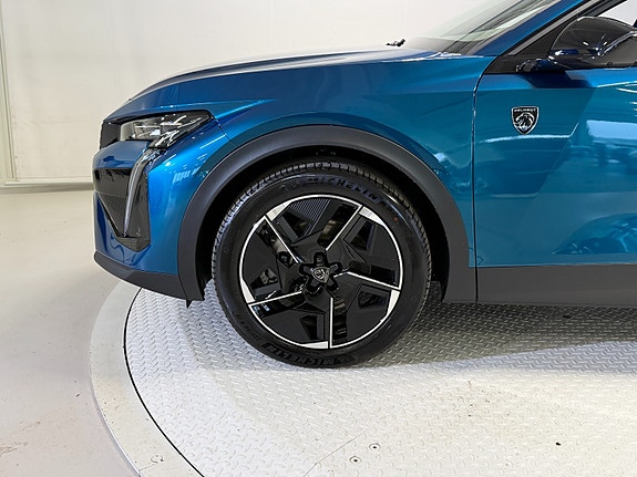 Peugeot 408 8 of 30