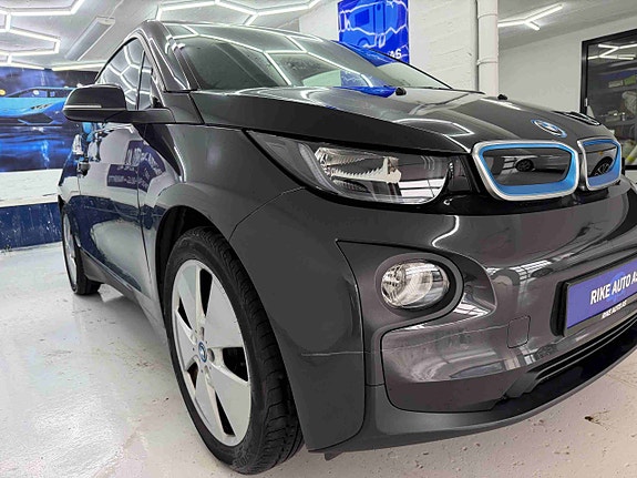 BMW i3 12 of 30