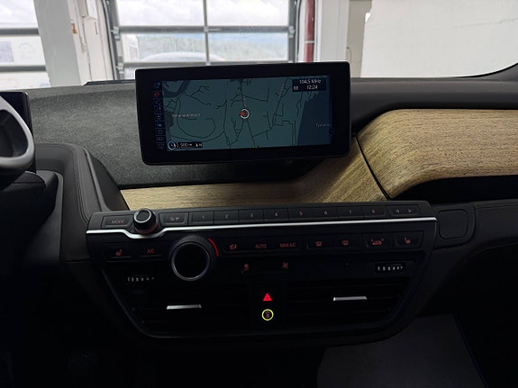 BMW i3 24 of 30