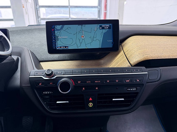 BMW i3 25 of 30