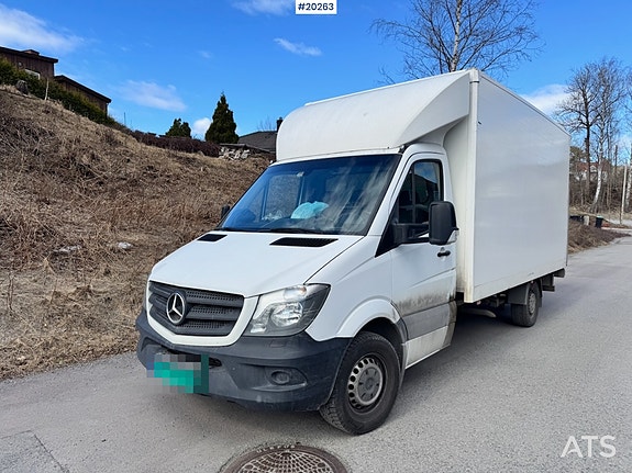 Mercedes-Benz SPRINTER 3 of 30