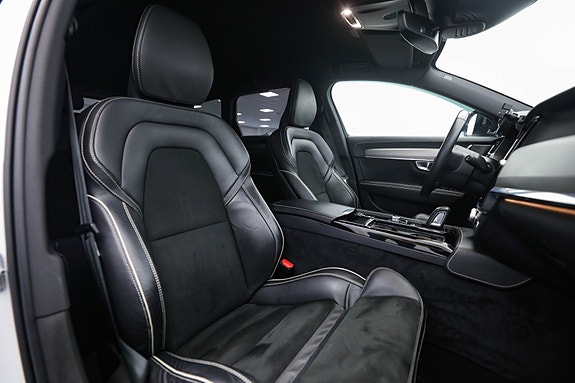 Volvo V90 17 of 30