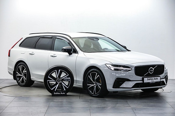 Volvo V90 2 of 30