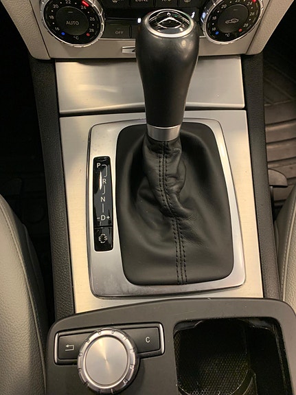 Mercedes-Benz C220 d 21 of 30