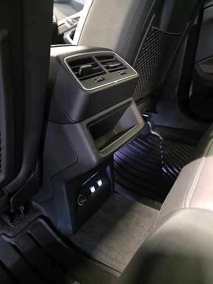 Audi e-tron 10 of 30