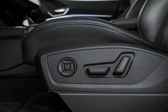 Audi e-tron 18 of 29
