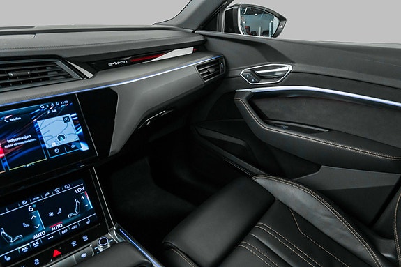 Audi e-tron 14 of 29