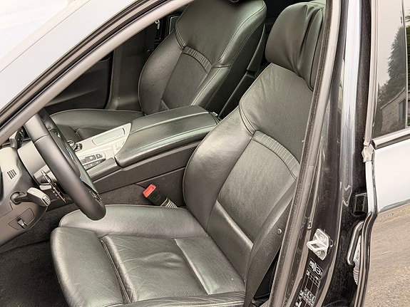 BMW M550d 21 of 30