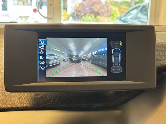 BMW i3 27 of 30