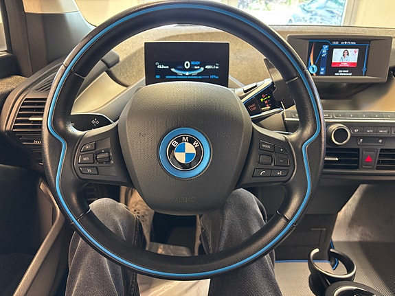 BMW i3 14 of 30