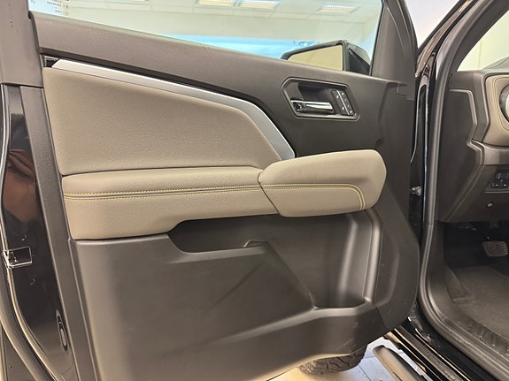 Chevrolet Colorado 20 of 30