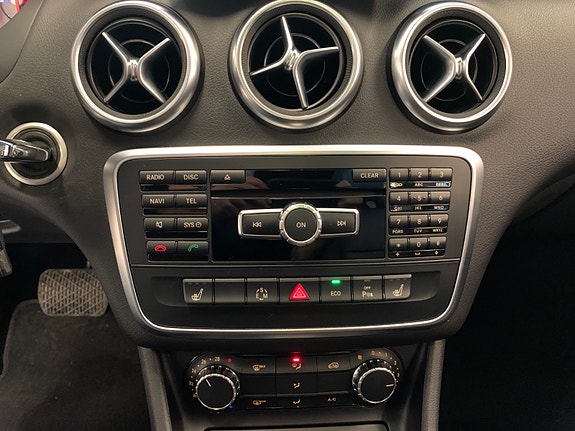 Mercedes-Benz A180 22 of 30