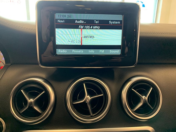 Mercedes-Benz A180 24 of 30