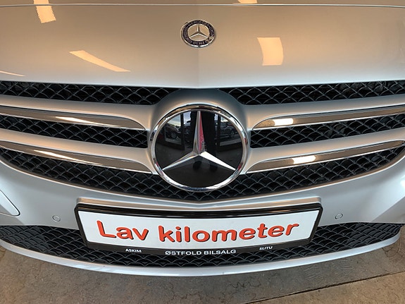 Mercedes-Benz A180 6 of 30