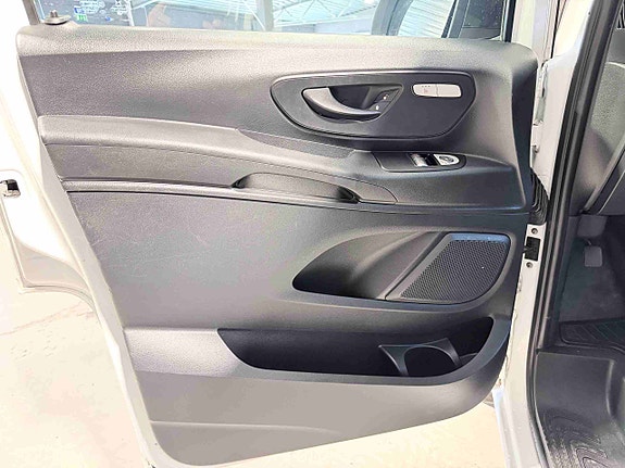 Mercedes-Benz Vito 114 14 of 30