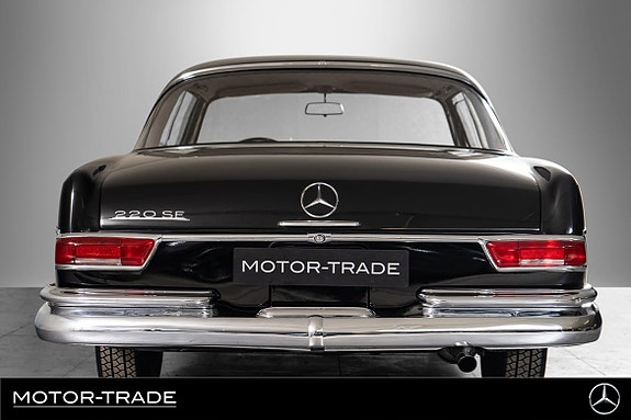 Mercedes-Benz 220 SEC 12 of 30