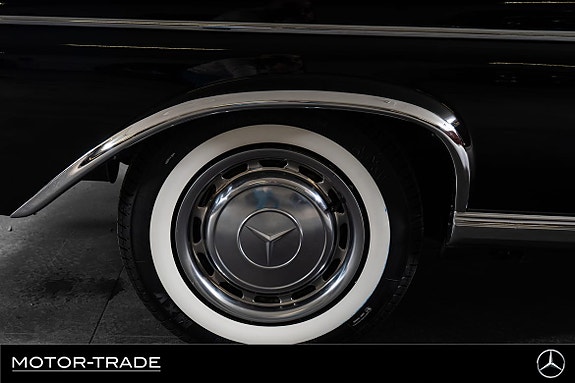 Mercedes-Benz 220 SEC 8 of 30