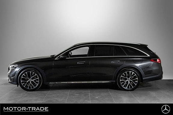Mercedes-Benz E300 de 6 of 30