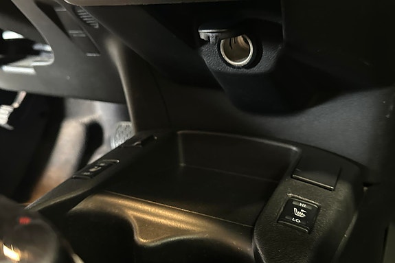 Nissan Leaf 28 of 30
