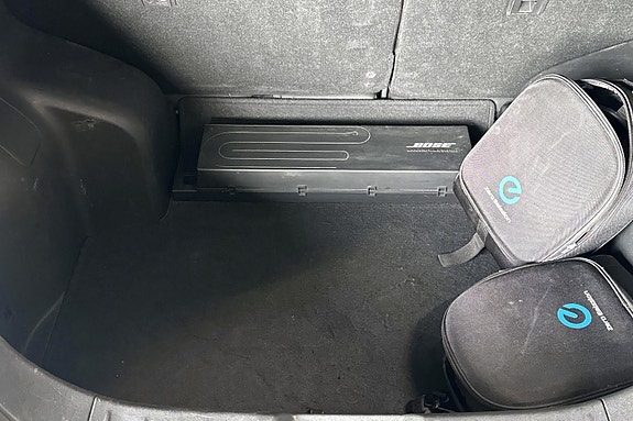 Nissan Leaf 5 of 30