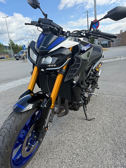 Yamaha MT-09 SP 7 of 12