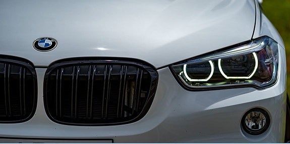 BMW X1 4 of 4