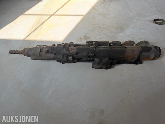 Andre Montabert HC110 borhammer 4 of 7